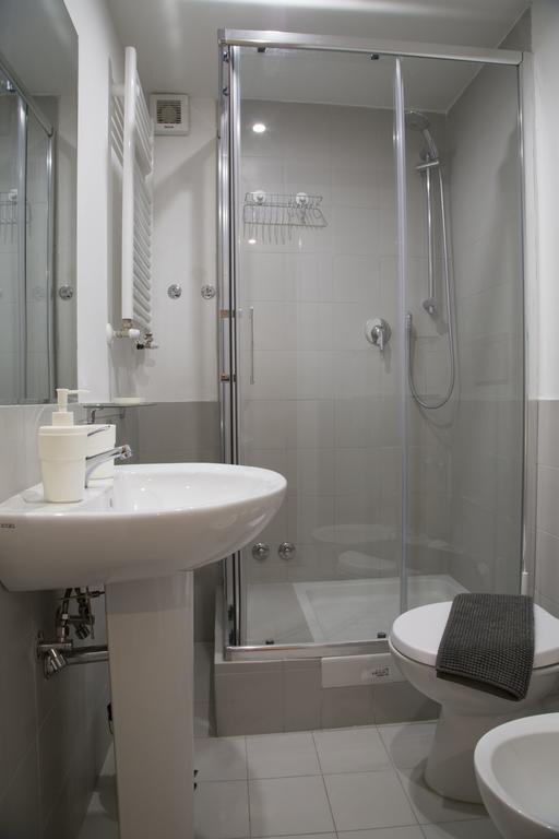 Cairoli Interno 9A - La Sapienza - Termini Station Apartment Roma Ngoại thất bức ảnh